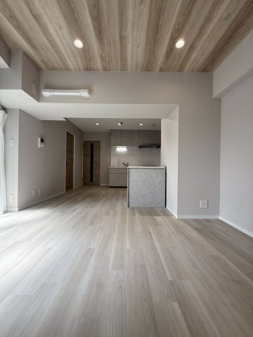 立川市富士見町１丁目の中古マンションの居間・リビング