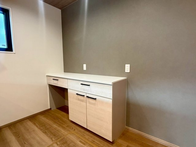 【耐震等級3×省令準耐火】いの町枝川　新築戸建のキッチン|システムキッチンと揃え収納で統一感のあるオシャレ空間に☆
