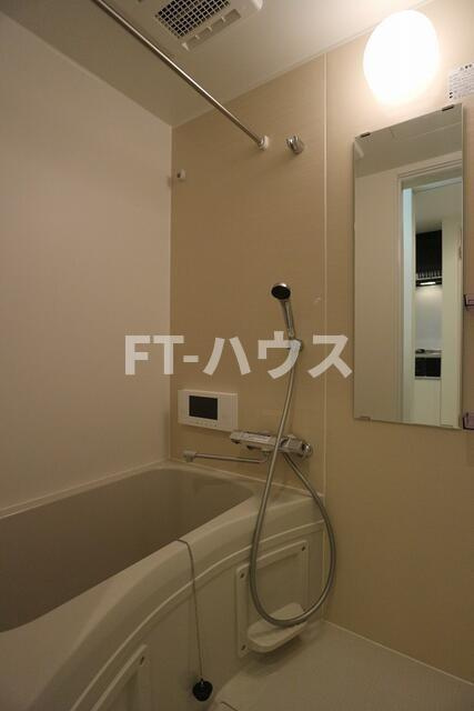 ＲＩＺＥＳＴ　幕張の浴室