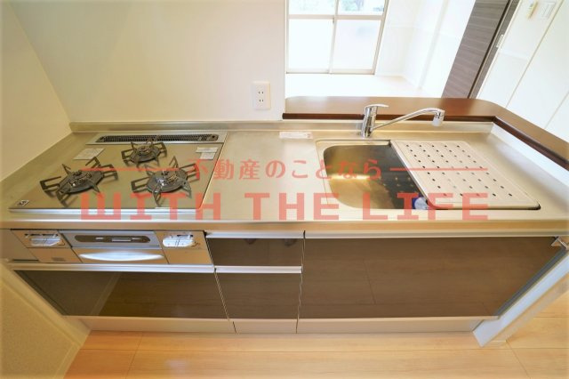 ヴィルヌーブ諏訪野A棟【キャッシュバック対象物件】のキッチン|※同シリーズ物件の写真・現状優先