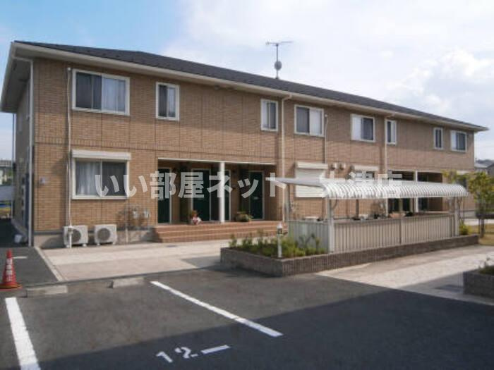 グランステージＢの外観