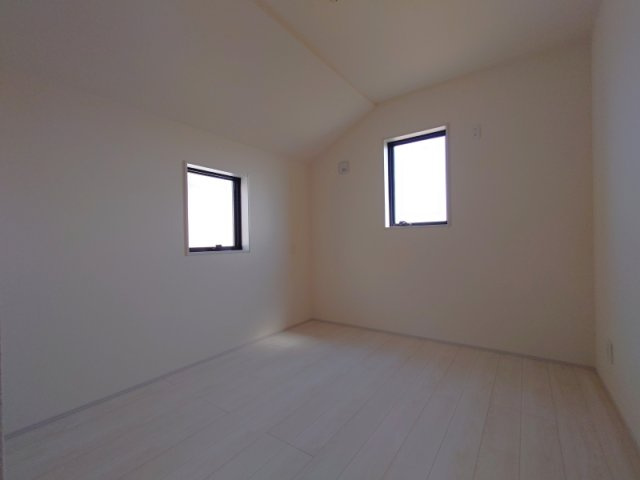 所沢市下安松 全1棟 新築分譲住宅 3,780万円の洋室