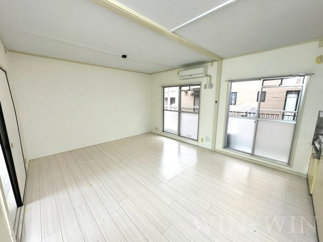 カメリア栄の居間・リビング|イメージ（同建物内別部屋の写真です）