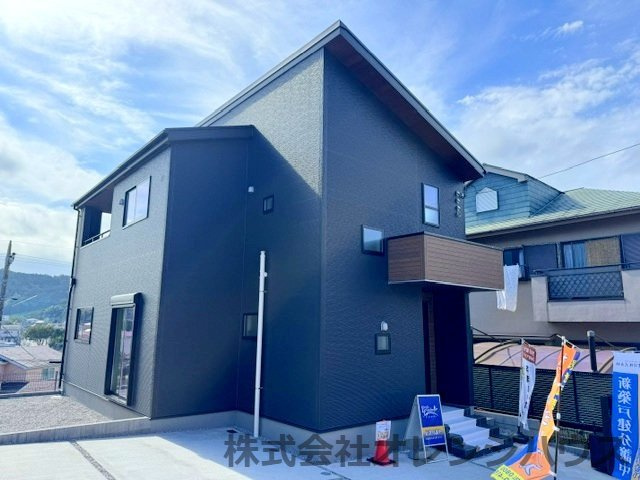 厚木市毛利台1丁目　新築分譲住宅  全1棟の画像