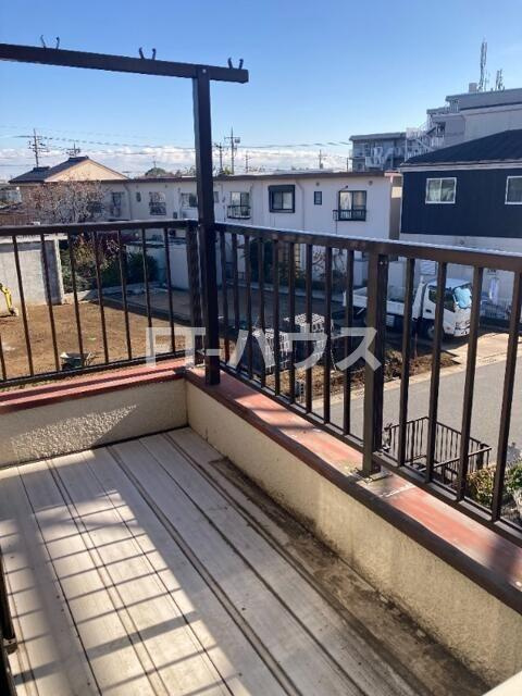 八千代市勝田台二丁目戸建てのバルコニー