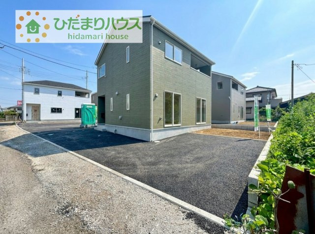 【駐車場】 | つくばみらい市小絹第4　新築戸建　5号棟 | マイホームなら駐車場代がかかりません！しかも、自宅の駐車場で洗車ができます！今までコイン洗車に行っていた手間も省けて、節約にもつながります(^^♪