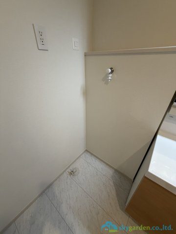 厚木市妻田北3丁目5期　新築戸建　全4棟D号棟のランドリースペース