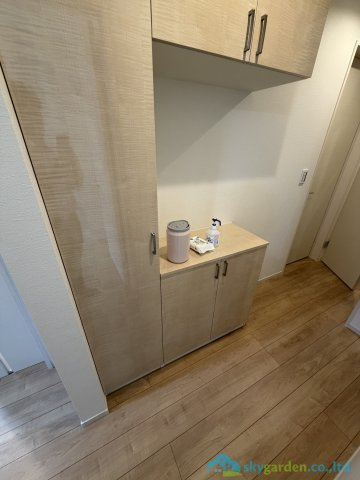 厚木市妻田北3丁目5期　新築戸建　全4棟D号棟の玄関
