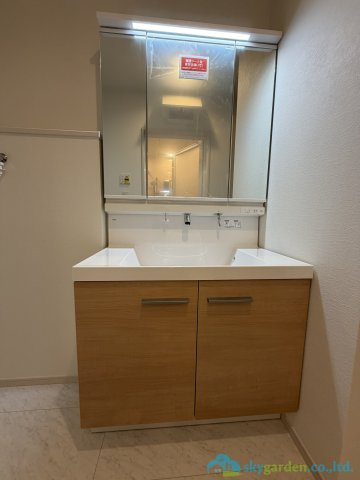 厚木市妻田北3丁目5期　新築戸建　全4棟D号棟の独立洗面台