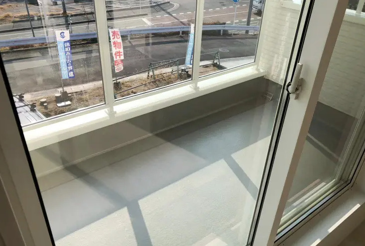 佐伯区観音台1丁目　№36928のバルコニー