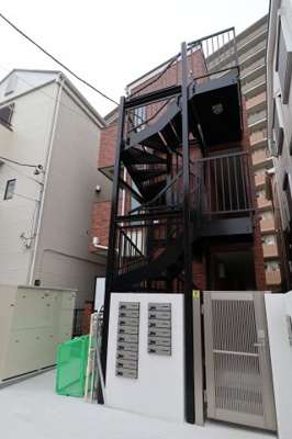 【エントランス】 | プレミアムベイルーム井土ヶ谷中町