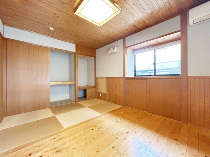 木の香りに癒やされる住まい」香南市野市町東野 中古一戸建て｜玄関