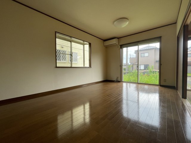 前之内980　中古戸建の居間・リビング