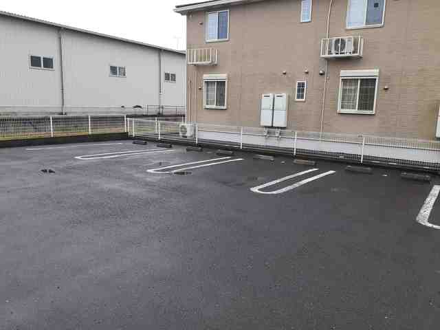 ラディアンスの駐車場|駐車場