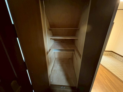【収納】 | 北余部　中古戸建 | 【全室収納有】各居室に収納があり、収納力十分の住居です。