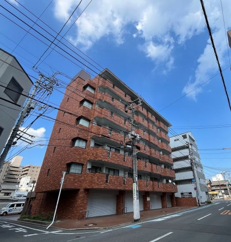 メゾンド岡文館の外観