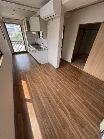 【居間・リビング】 | メゾンド岡文館