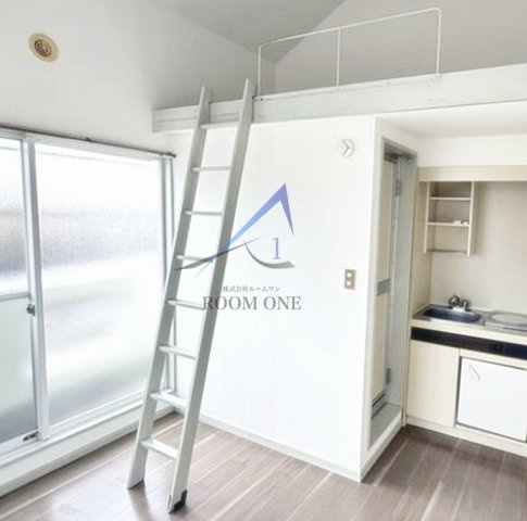 ラ・メゾン・ドゥ・タニーの居間・リビング|洋室のお部屋です。