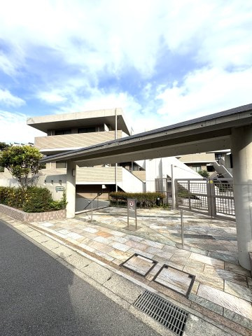 YUIGAHAMA BEACH LIFE｜海を、日常にする。