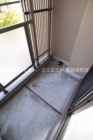 ナオシス長柄東のバルコニー