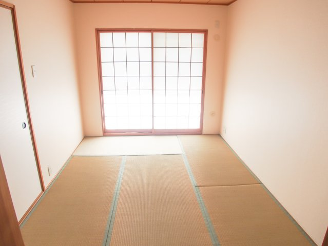 ハイマート舞子坂の和室