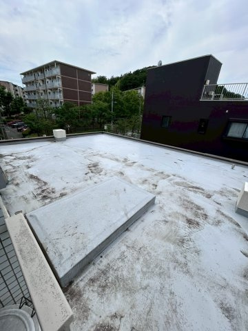 日野市1棟ビル　の駐車場