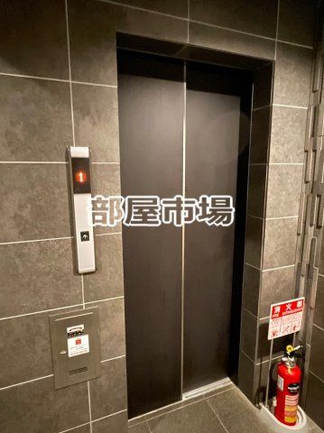フェルクルール上野根岸のその他共用部分|エレベーター