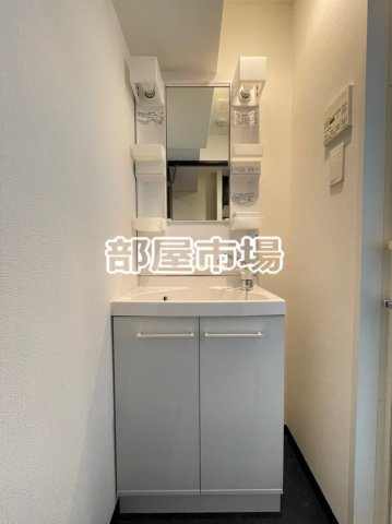 フェルクルール上野根岸の洗面所