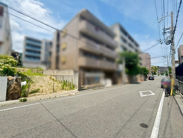 篠原中町6丁目 売土地の前面道路含む現地写真