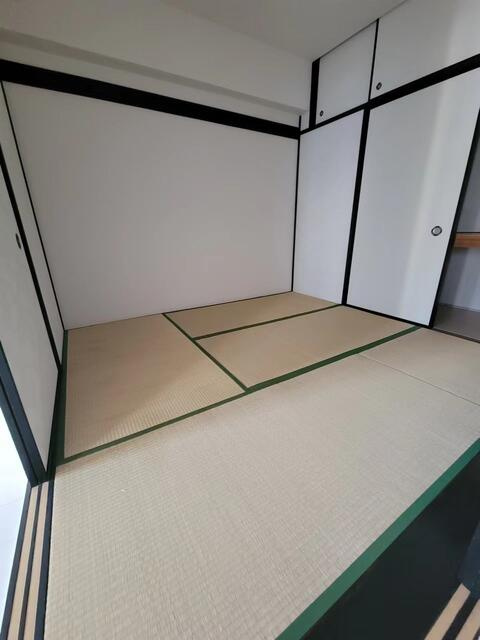一光ハイツ山王Ａ棟の和室