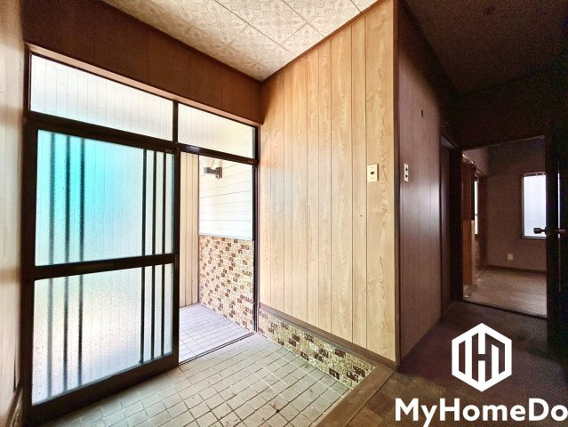 守山区川宮町の玄関