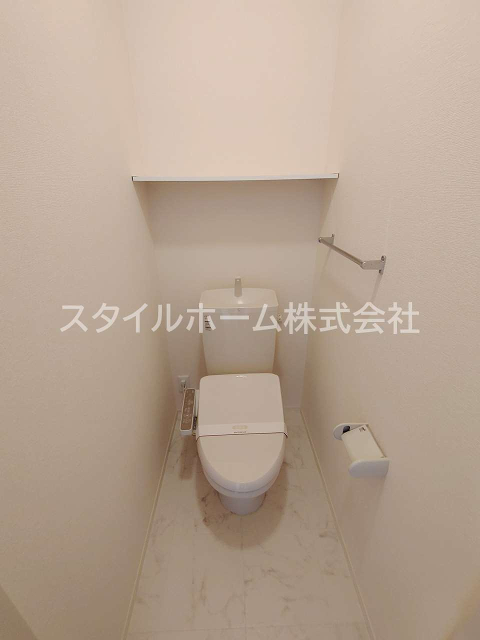カーサ　トライアンフのトイレ