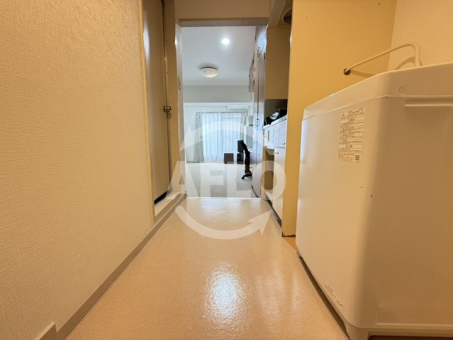 ノイメゾン堀江 堀江小学校の玄関|ノイメゾン堀江　玄関
