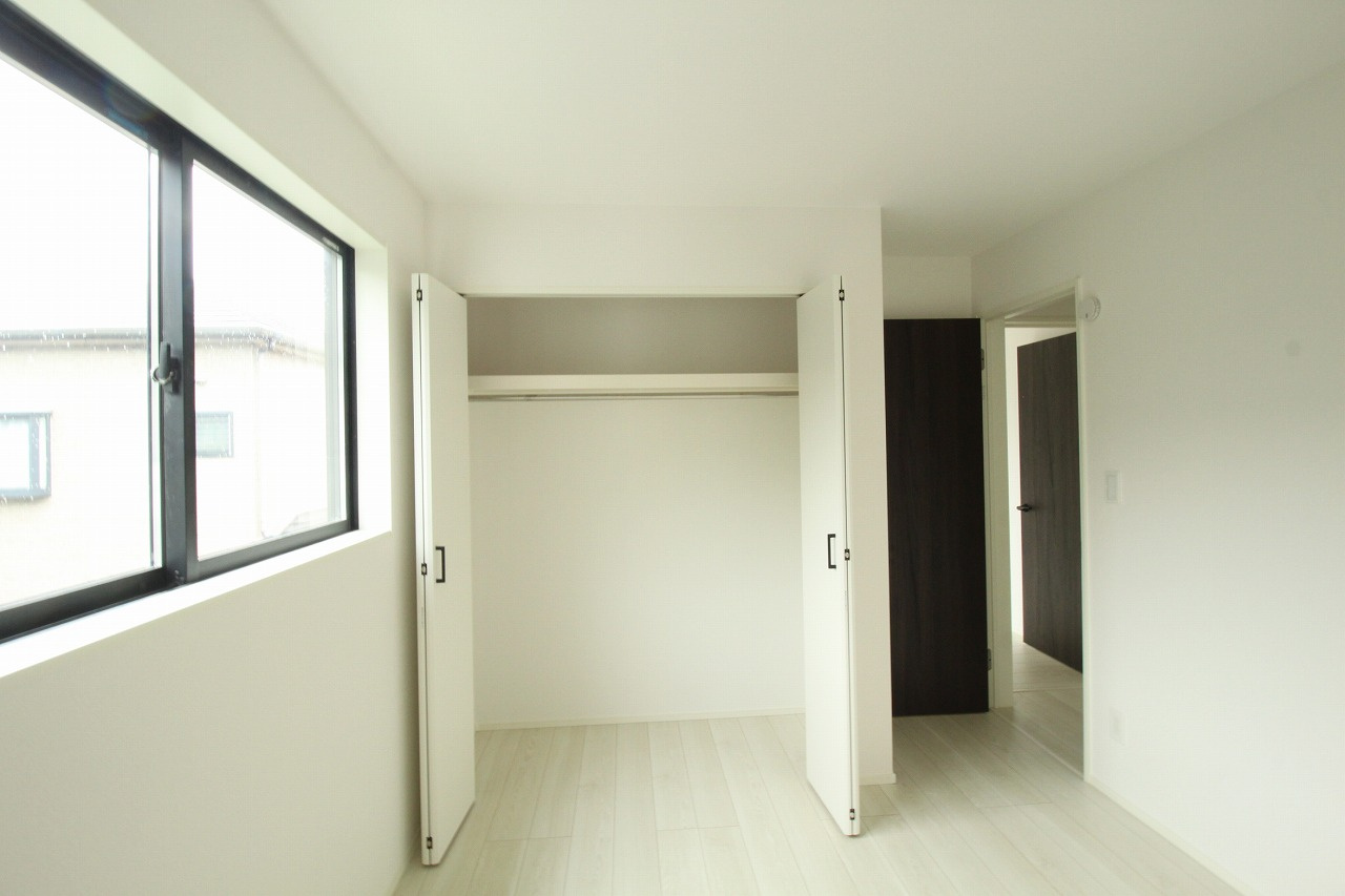 介良乙　新築戸建　1号棟（全2区画）の収納|2F　南の部屋　5.25帖