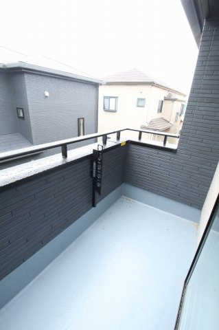 介良乙　新築戸建　1号棟（全2区画）のバルコニー|2F　南東の部屋　7.5帖