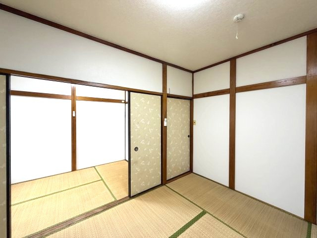 保土田荘の和室