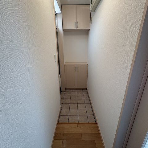 スプーンマンションの玄関
