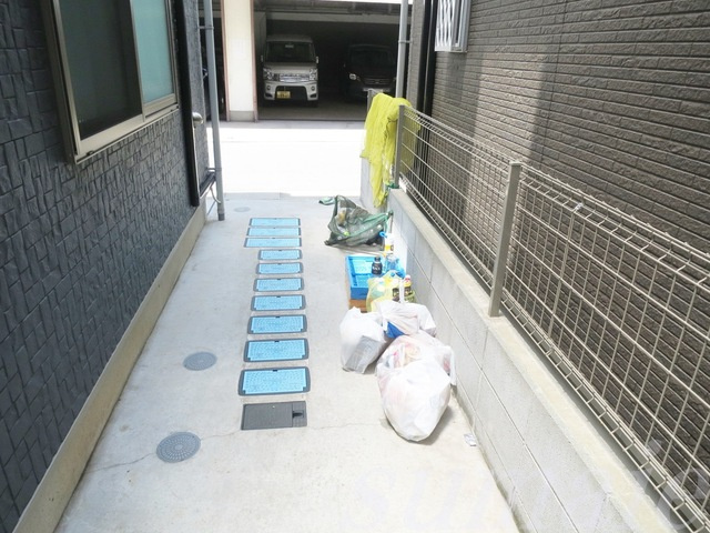 イルヴィラージュ田端のその他共用部分|敷地内ゴミ置場です♪
