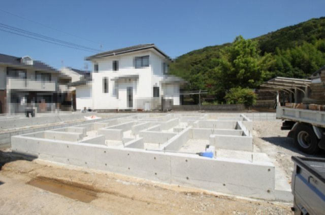 介良乙　新築戸建　2号棟（全2区画）