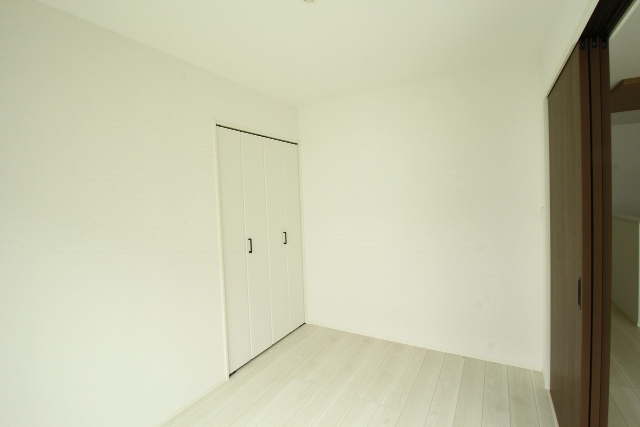 介良乙　新築戸建　2号棟（全2区画）の洋室|1Ｆ　4.37帖