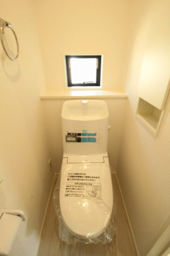 介良乙　新築戸建　2号棟（全2区画）のトイレ|2Ｆ