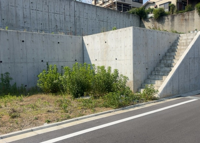 【前面道路含む現地写真】 | ハザードマップは自然災害による被害を予測し、その被害範囲を地図上で表したものです。近年特に災害が多くなっていますので、事前に調査すると安心できます。ハザードマップは国交省のホームページをご覧ください。
