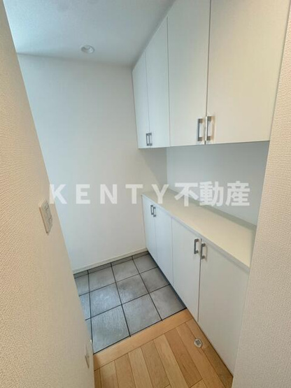 【収納】 | 西中延２丁目貸戸建 | 大容量のシューズボックス♪