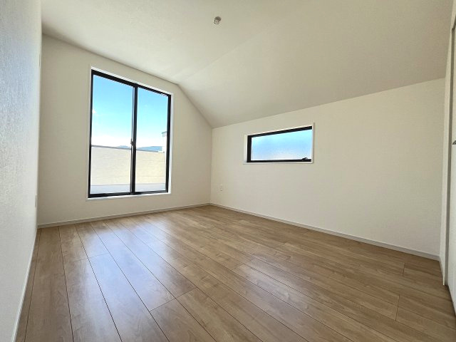 【子供部屋】 | 福岡市南区屋形原1丁目2期　1号棟（全2棟）【仲介手数料無料・0円】 | 現地写真。