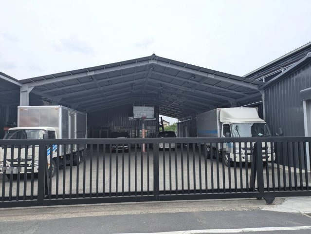 川口市大字安行藤八の倉庫