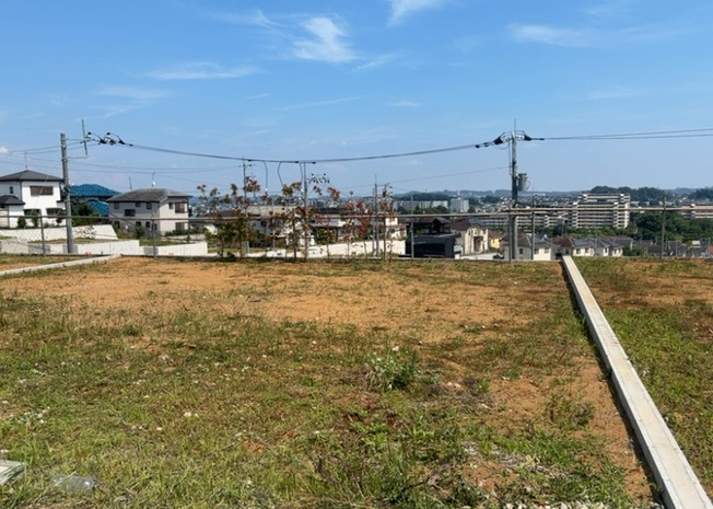 【外観】 | 土地探しをしていると都市計画区域という言葉を目にすると思います。法律によって、都道府県知事や国土交通大臣が指定するエリアのことを指しており、都市計画区域は市街化区域と市街化調整区域に分けられています。