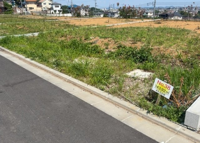 【外観】 | 土地探しをしていると都市計画区域という言葉を目にすると思います。法律によって、都道府県知事や国土交通大臣が指定するエリアのことを指しており、都市計画区域は市街化区域と市街化調整区域に分けられています。