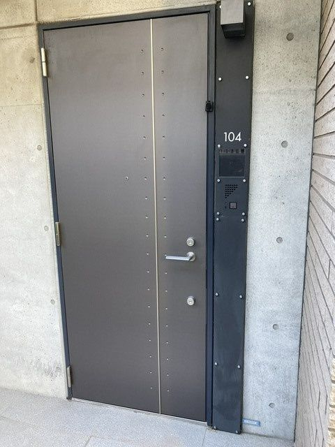 バーン 神楽坂のエントランス