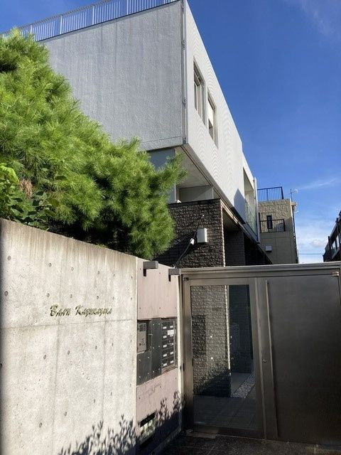 バーン 神楽坂の外観
