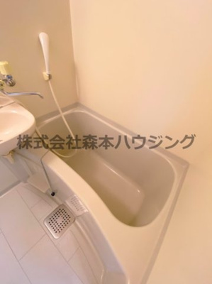 【浴室】 | 　エリトール津田 | 日々の暮らしに欠かせないお風呂です